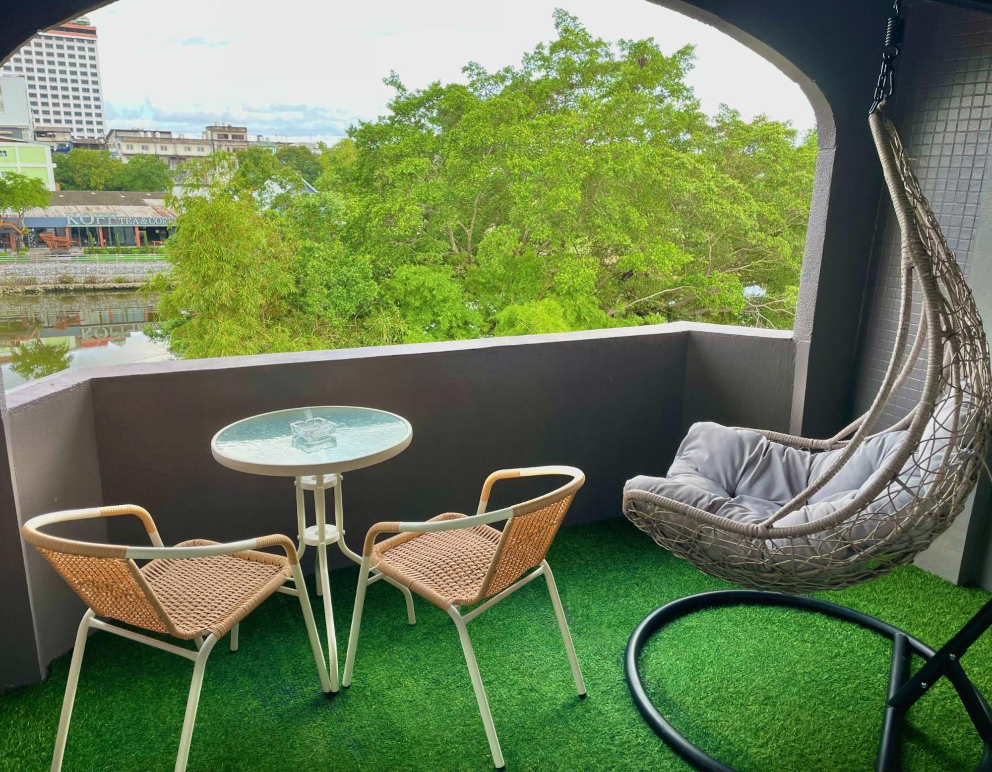 Chanmel Riverside Chanthaburi Extérieur photo